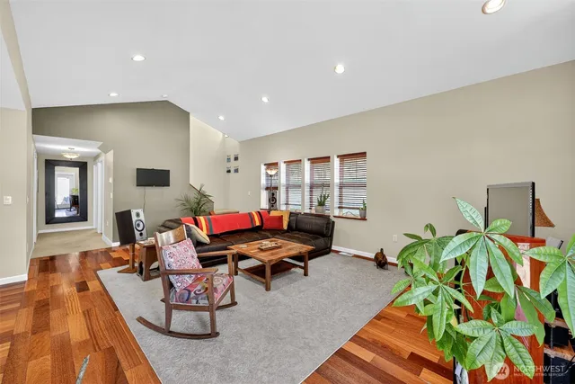 $1,199,999 | 1100 Wilson Road Northwest, Olympia, WA 98502