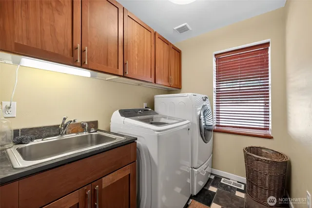 $1,199,999 | 1100 Wilson Road Northwest, Olympia, WA 98502