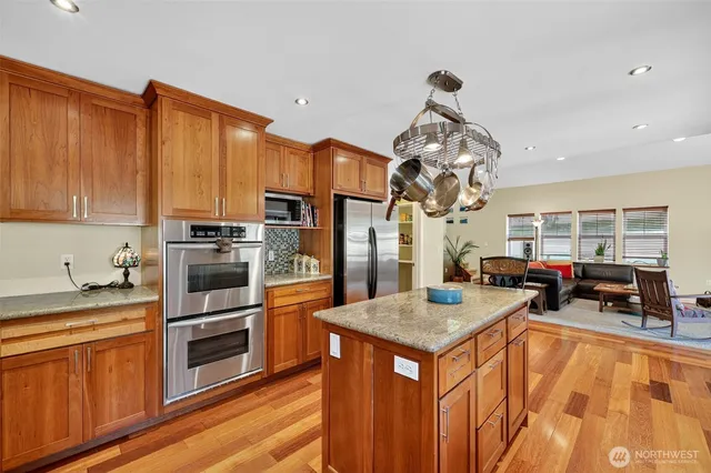 $1,199,999 | 1100 Wilson Road Northwest, Olympia, WA 98502