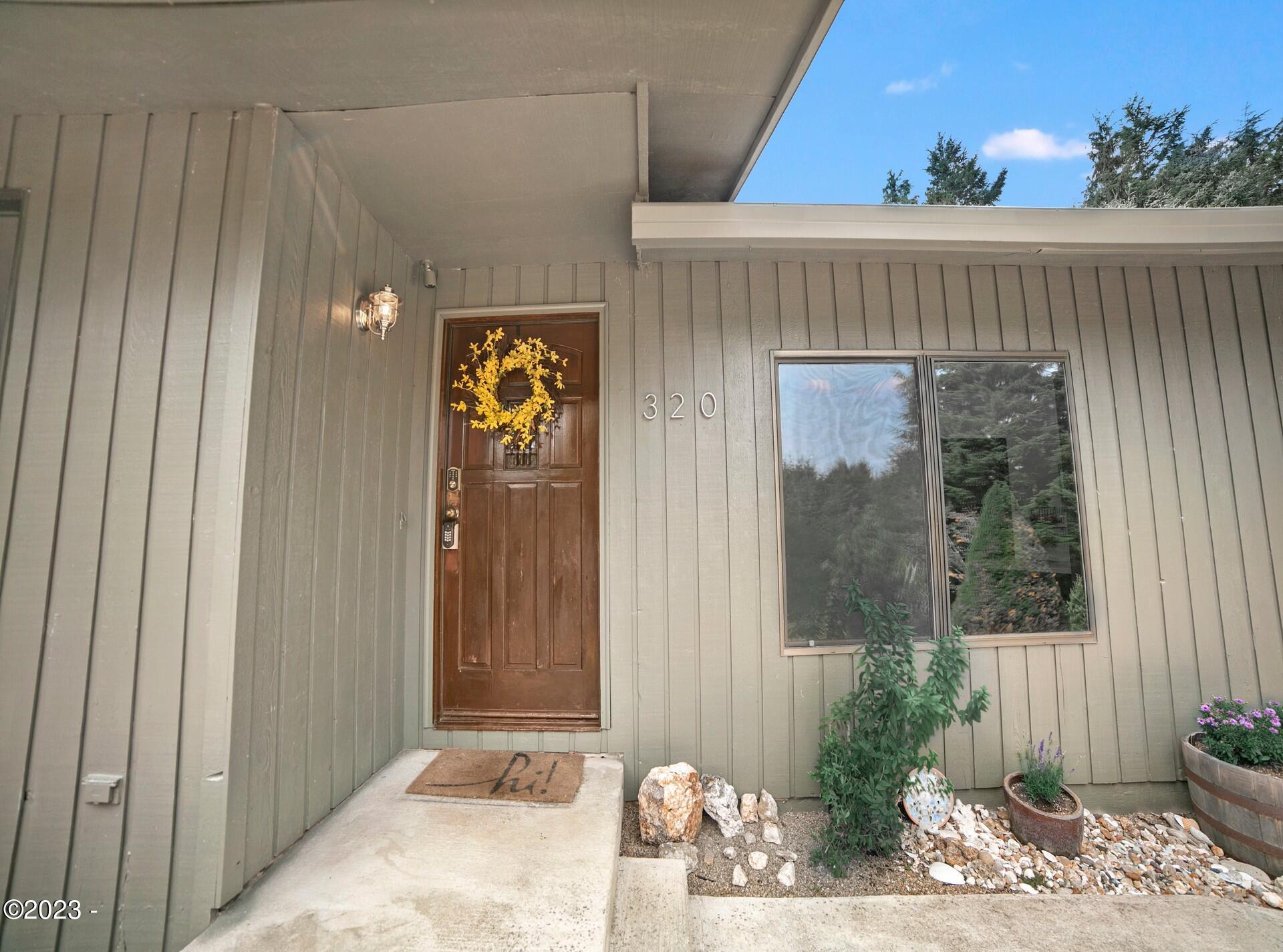 320 Northeast Rebel Road Waldport, OR 97394 - Photo 7 of 42 14