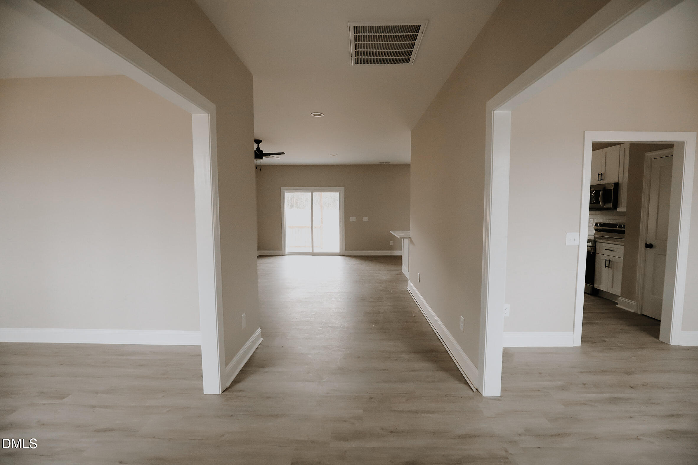 143 Knight Road Broadway, NC 27505 - Photo 6 of 33 IMG_5566