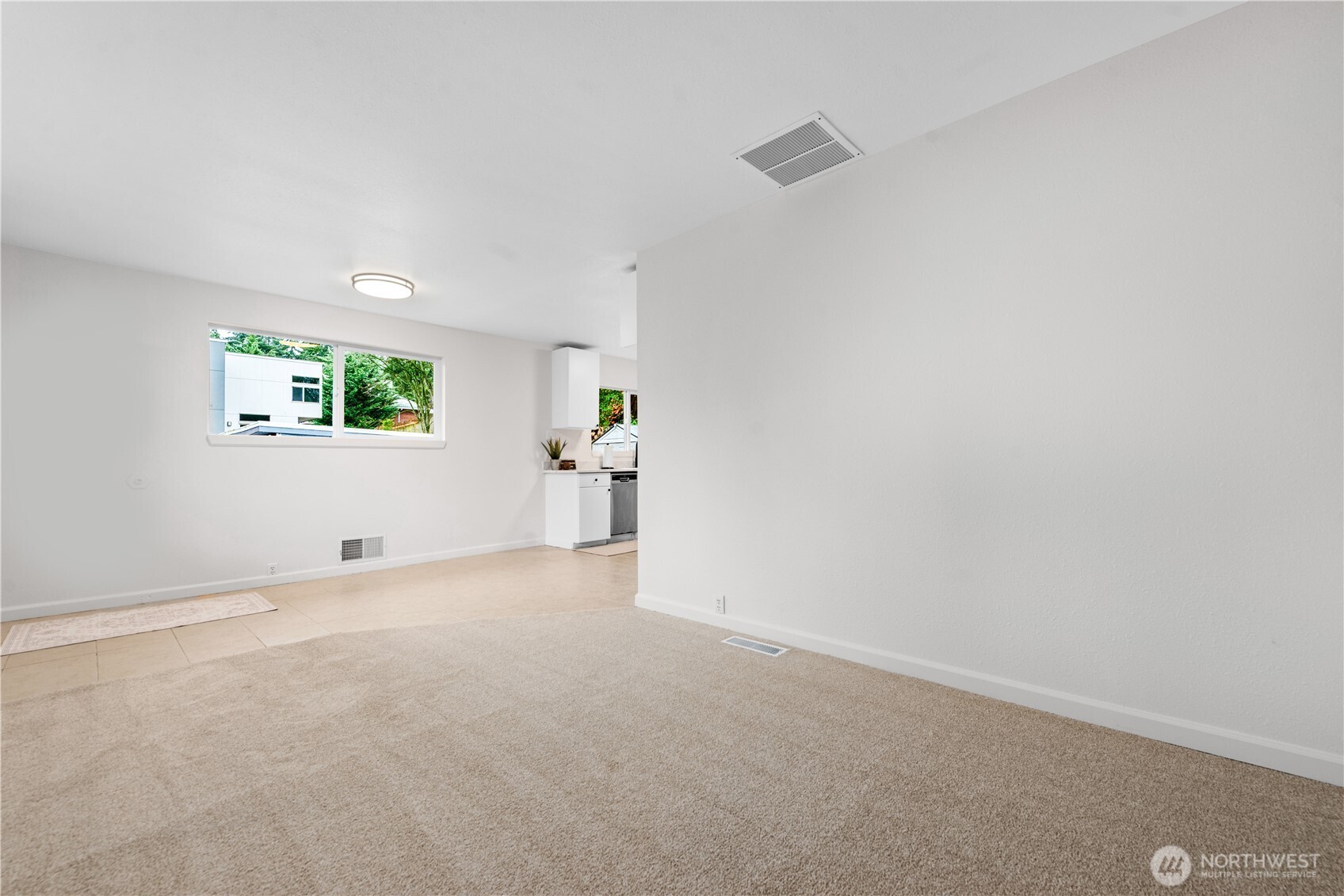 7552 21st Avenue Southwest Seattle, WA 98106 - Photo 9 of 25