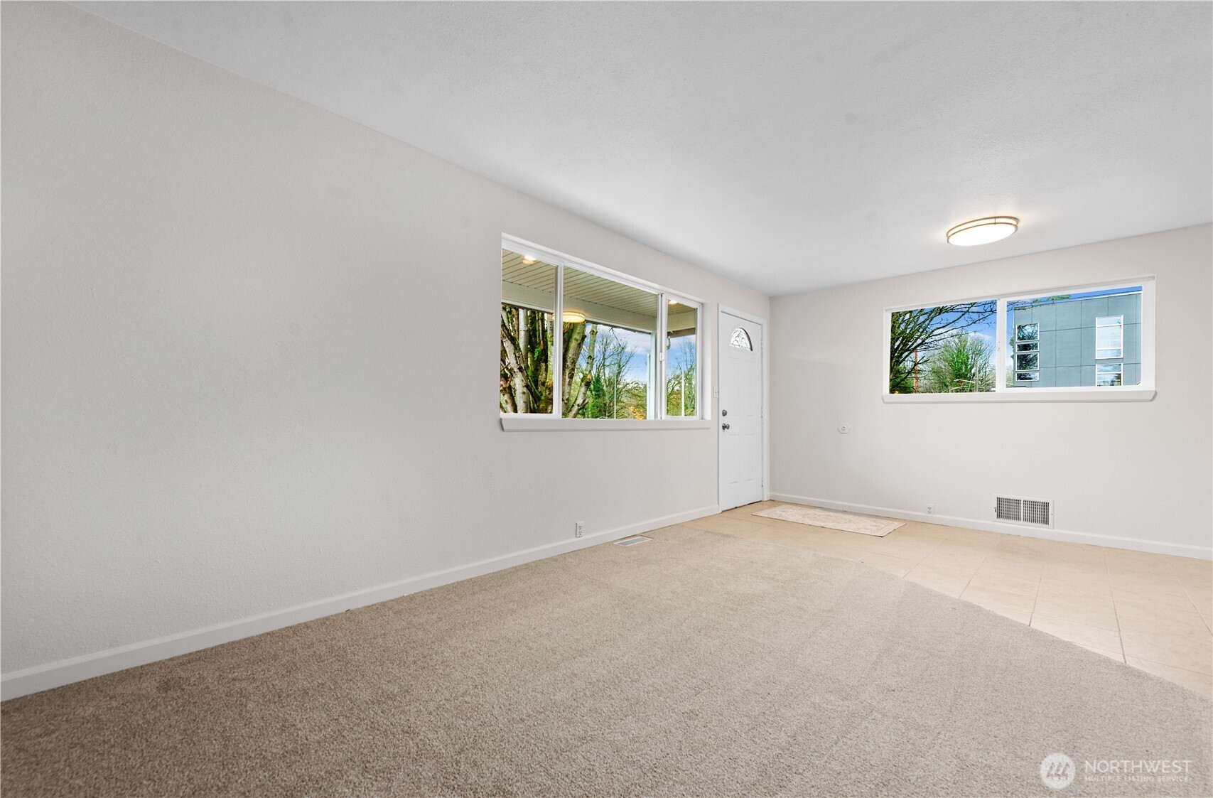 7552 21st Avenue Southwest Seattle, WA 98106 - Photo 10 of 25