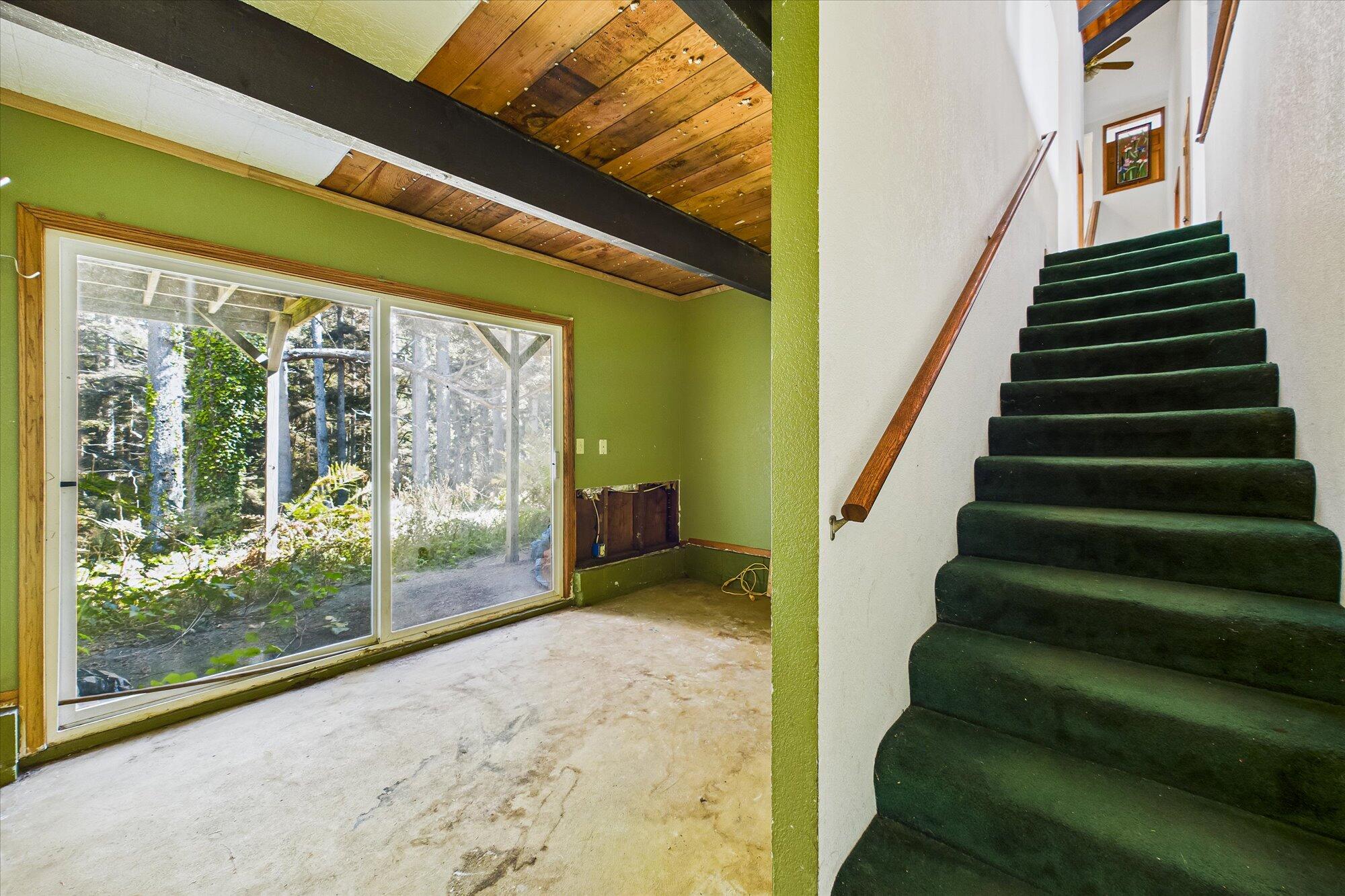 135 Oceanview Road Trinidad, CA 95570 - Photo 30 of 71 30-135 Oceanview-328