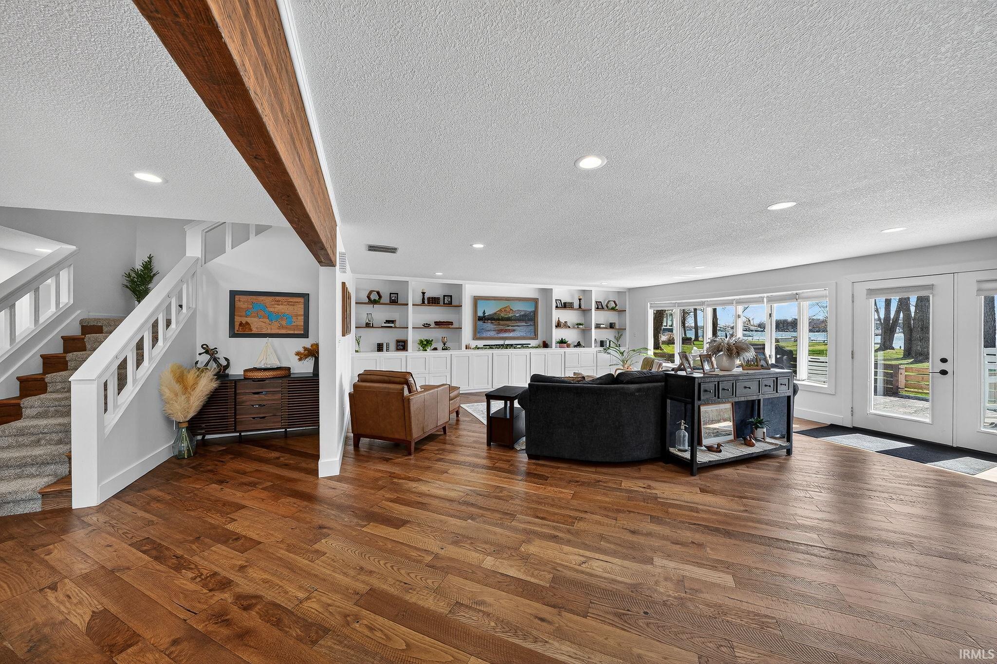 6611 North Kalorama Road Leesburg, IN 46538 - Photo 13 of 36