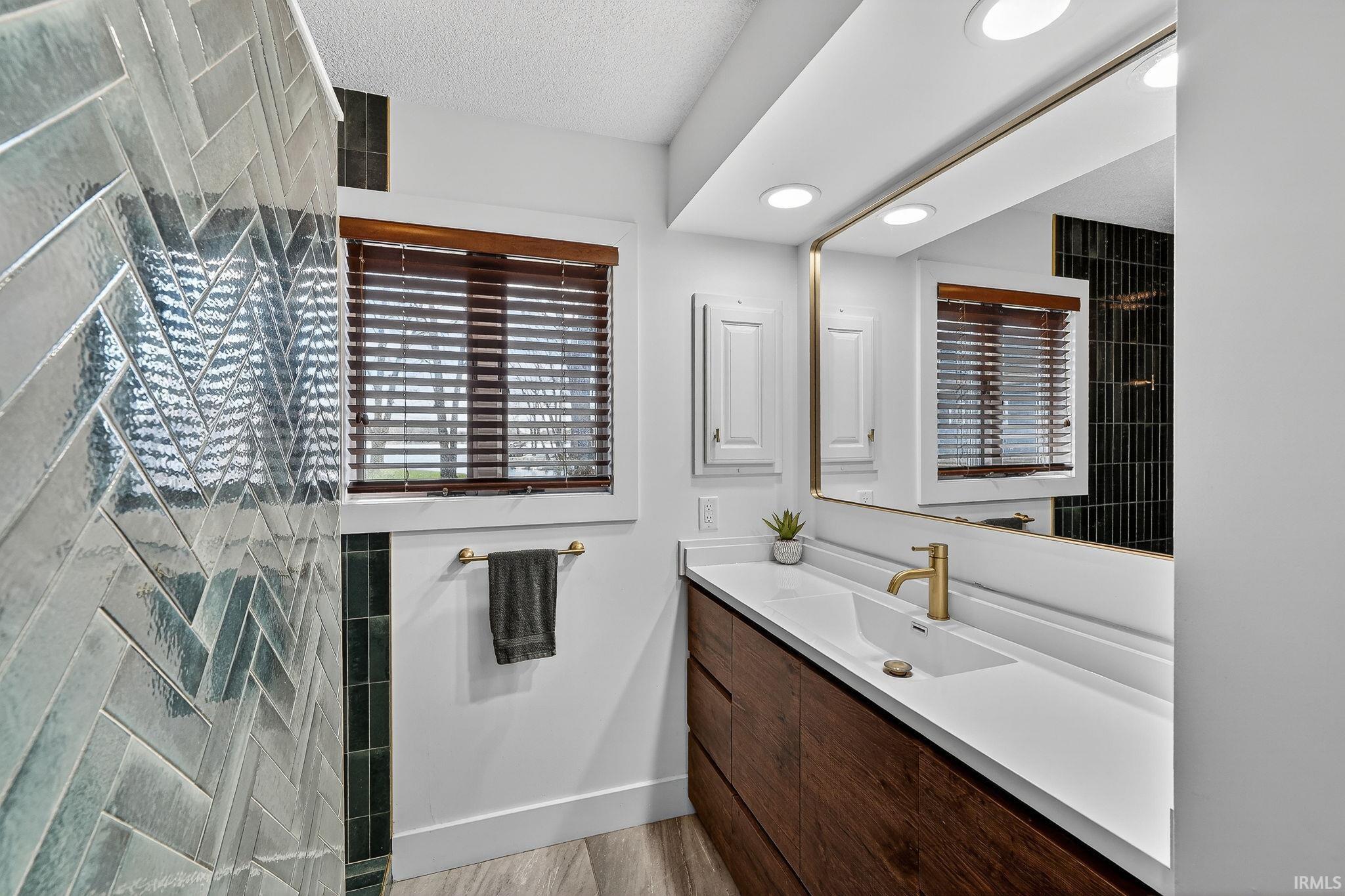 6611 North Kalorama Road Leesburg, IN 46538 - Photo 25 of 36