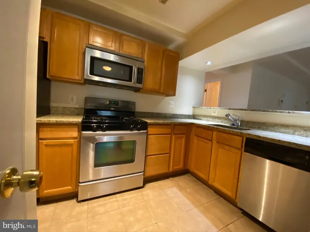 $164,900 | 7516 Hawthorne Street, Unit 2, Landover, MD 20785