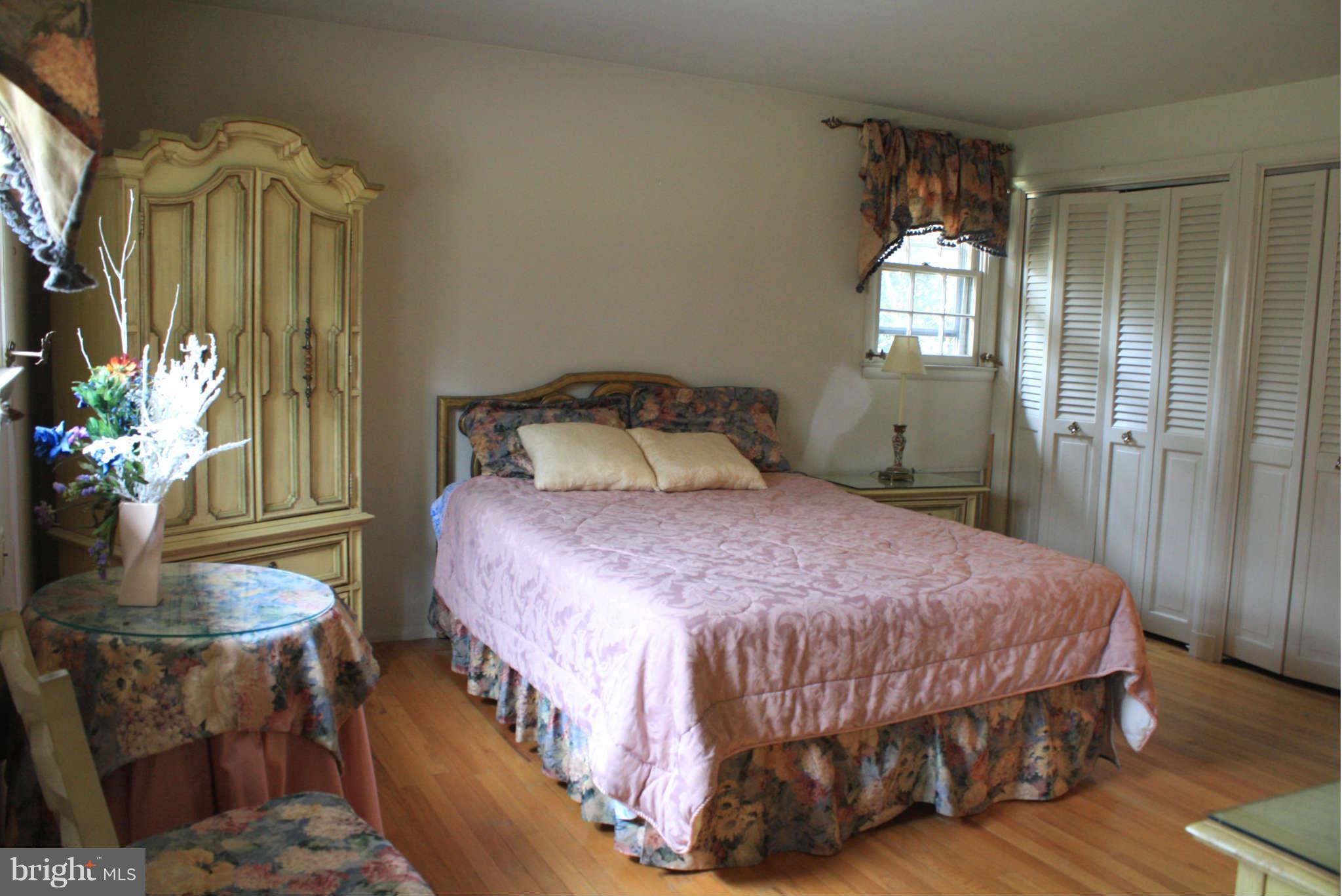 212 East Timonium Road Lutherville-Timonium, MD 21093 - Photo 10 of 30 Bedroom (Master)