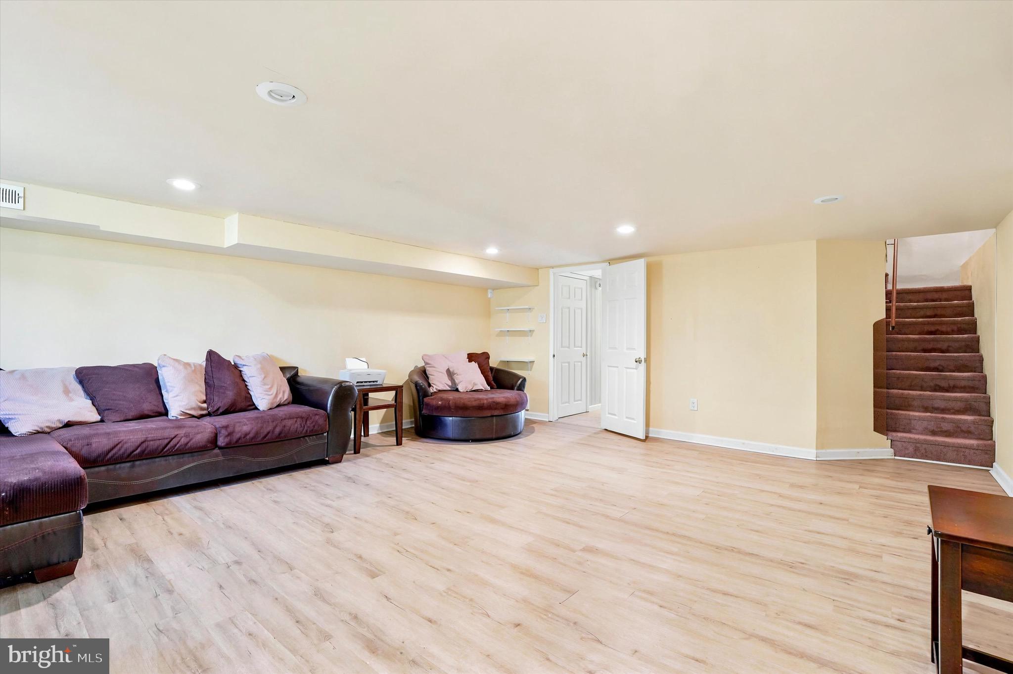 9968 Woodfern Road Philadelphia, PA 19115 - Photo 21 of 25