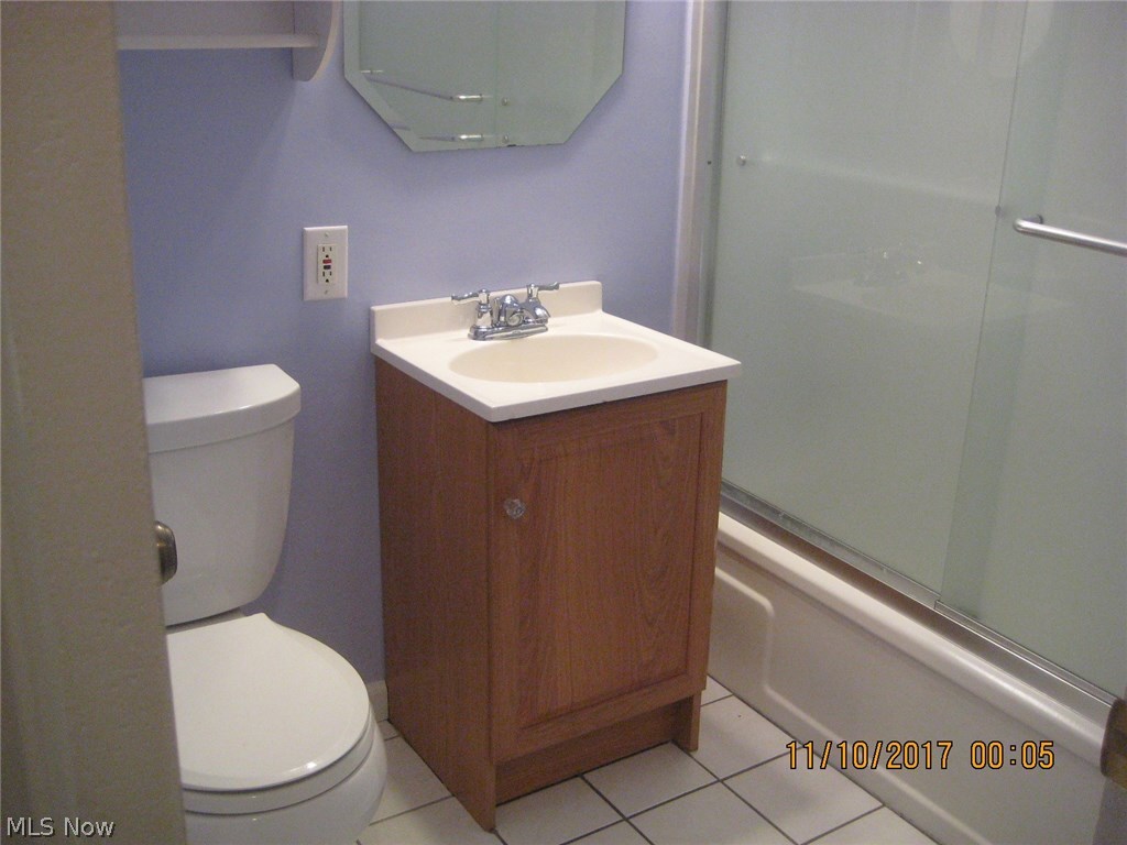 6017 Randy Road Bedford Heights, OH 44146 - Photo 12 of 21