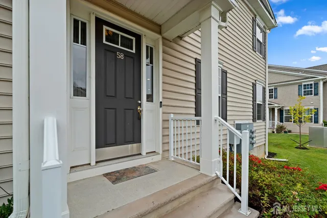 $829,000 | 58 Begonia Lane, Monroe Township, NJ 08831