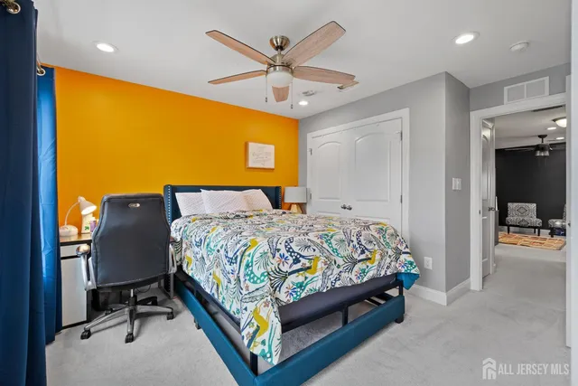 $829,000 | 58 Begonia Lane, Monroe Township, NJ 08831