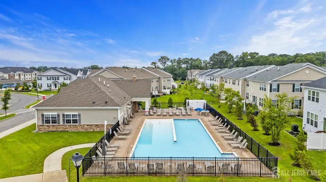 $829,000 | 58 Begonia Lane, Monroe Township, NJ 08831