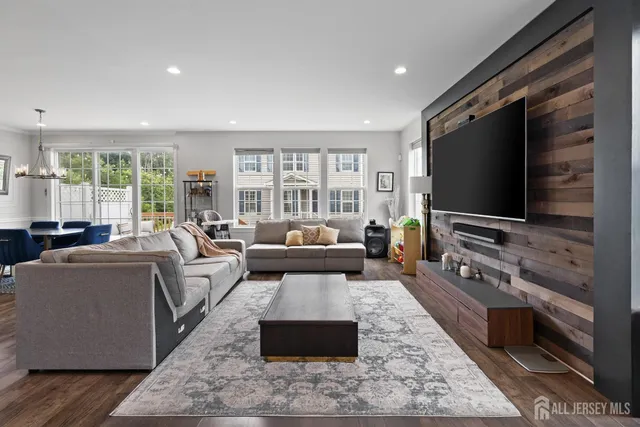 $829,000 | 58 Begonia Lane, Monroe Township, NJ 08831