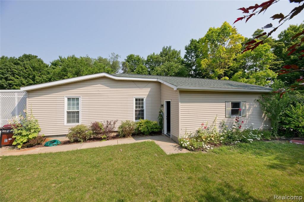 210 Larson Road Attica, MI 48412 - Photo 7 of 47 Gallery Image 7