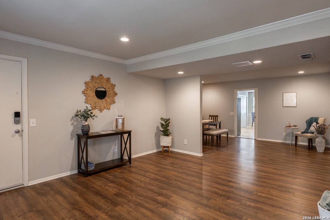 7500 Callaghan Road, Unit 236 San Antonio, TX 78229 - Photo 2 of 16