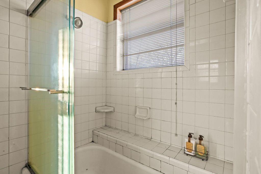 6406 Highway 37 Talco, TX 75487 - Photo 13 of 22