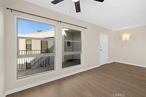 $2,995 | 1242 River Glen Row, Unit 40, Linda Vista, CA 92111