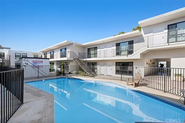 $2,995 | 1242 River Glen Row, Unit 40, Linda Vista, CA 92111