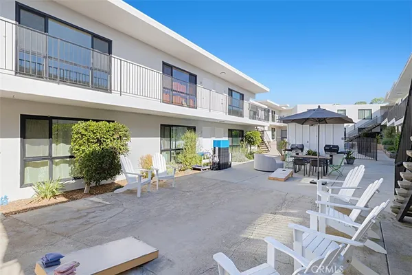 $2,995 | 1242 River Glen Row, Unit 40, Linda Vista, CA 92111