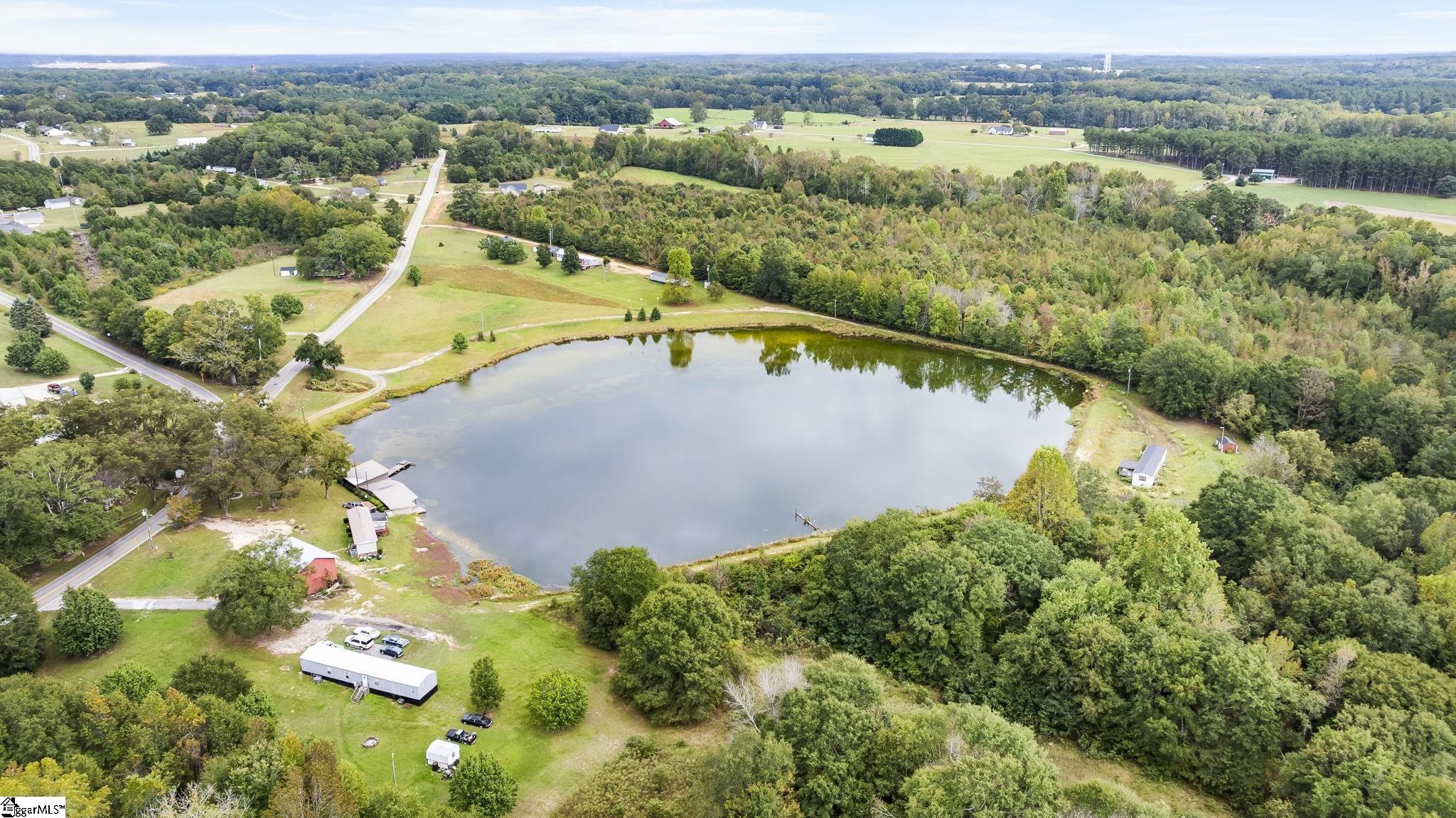 807 Cheddar Road Belton, SC 29627 - Photo 2 of 36