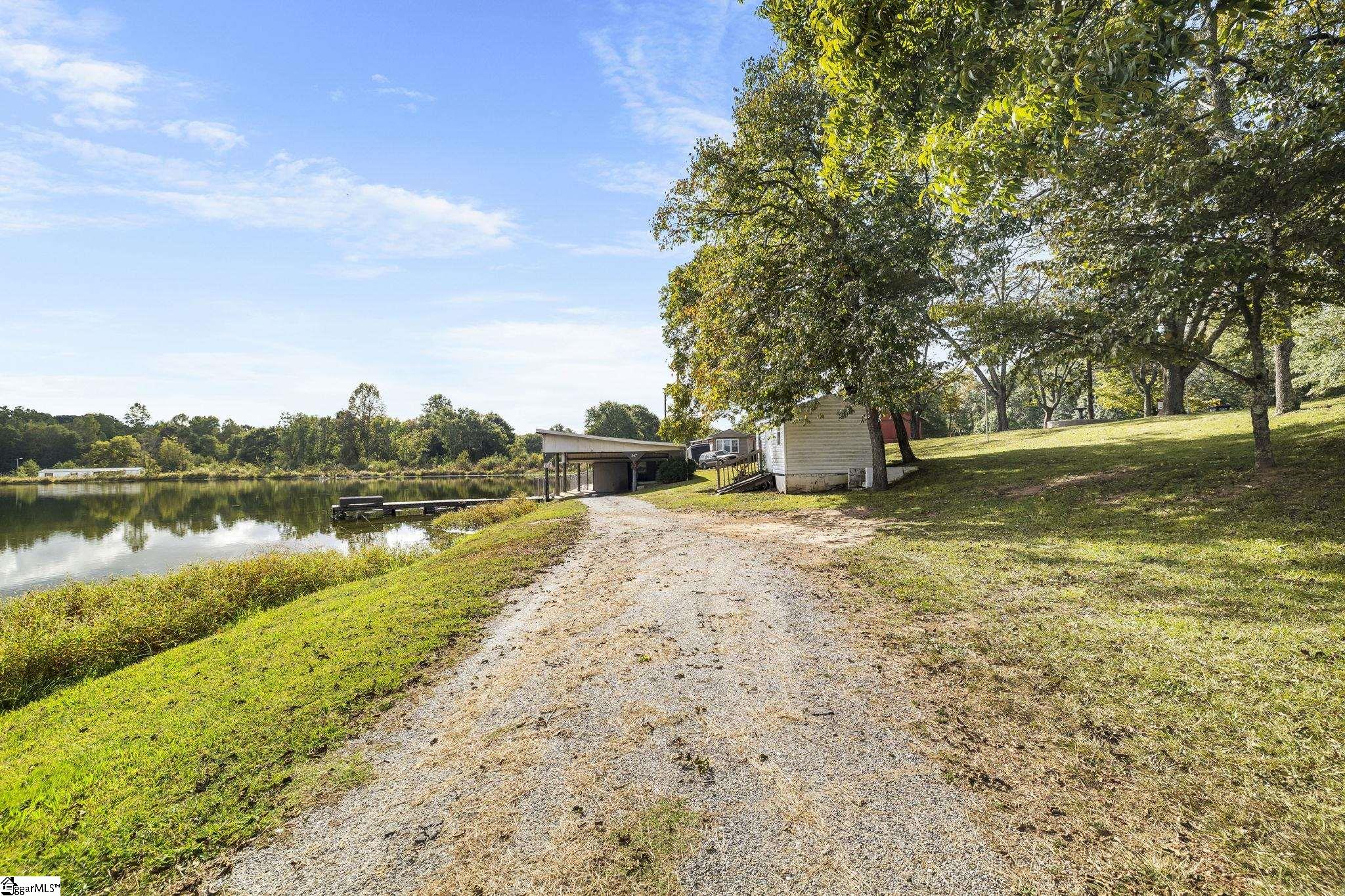807 Cheddar Road Belton, SC 29627 - Photo 22 of 36