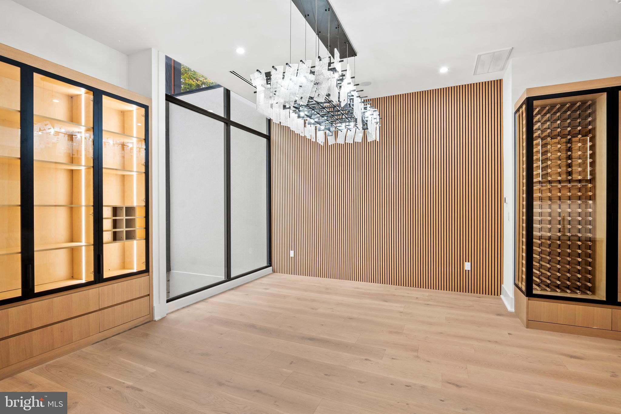 1205 Crest Lane McLean, VA 22101 - Photo 11 of 55