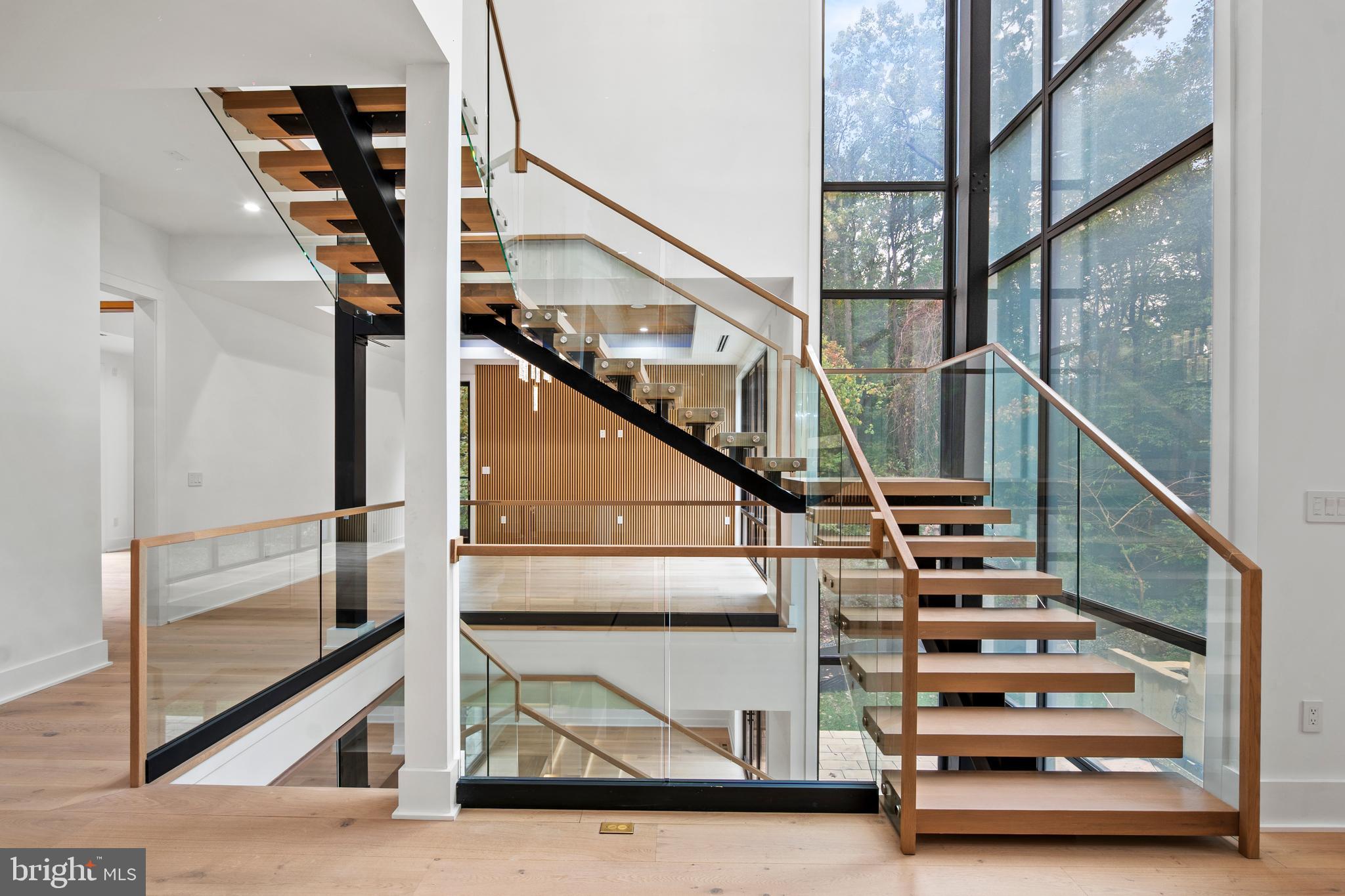 1205 Crest Lane McLean, VA 22101 - Photo 14 of 55