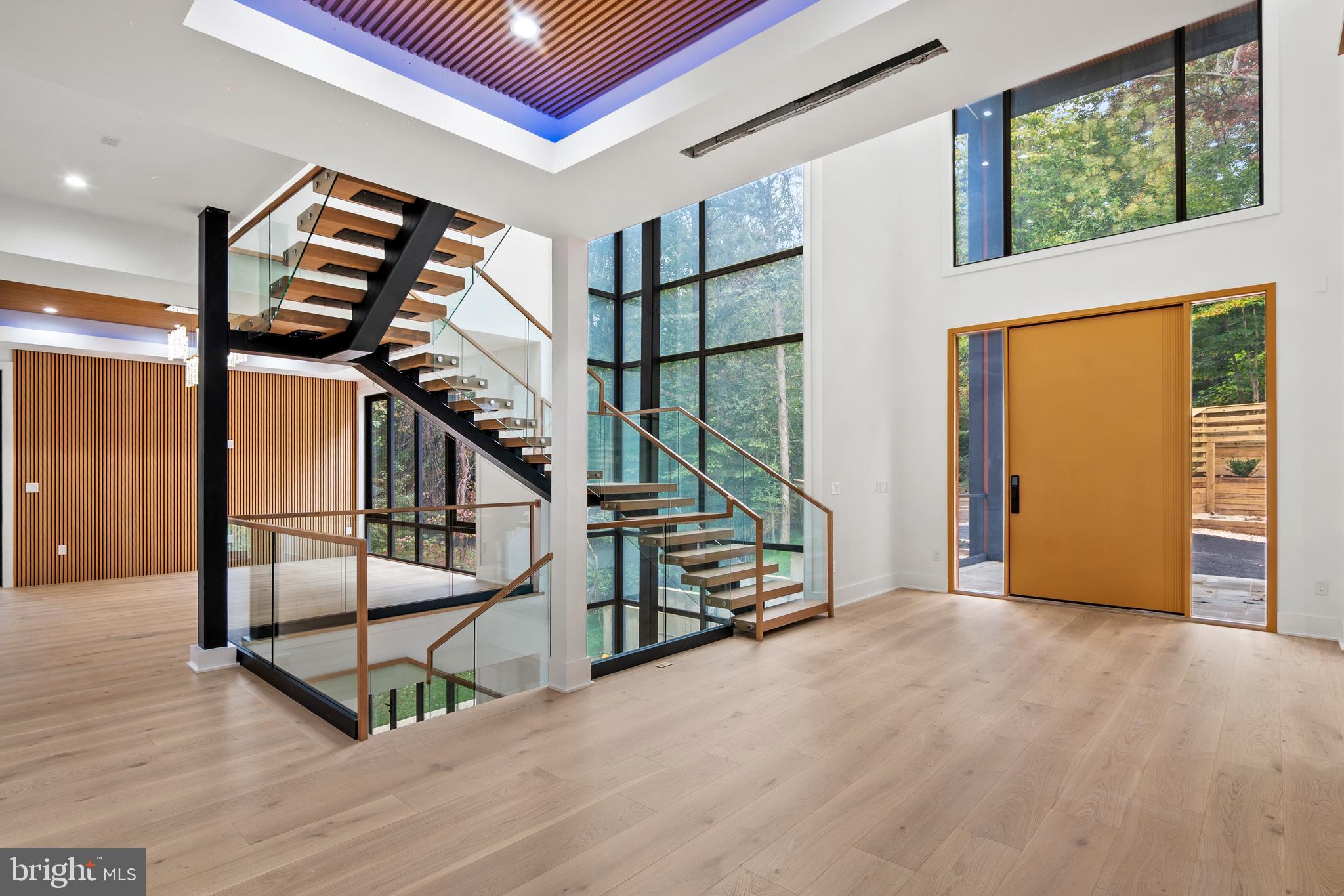 1205 Crest Lane McLean, VA 22101 - Photo 15 of 55