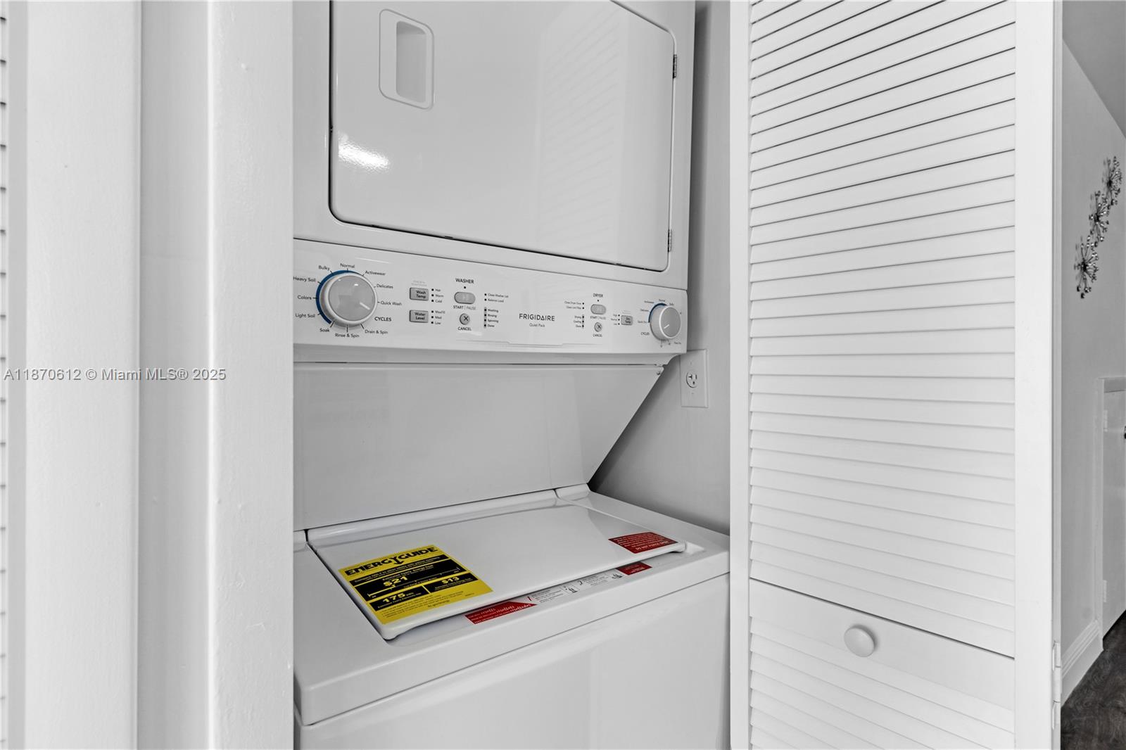 6514 Southwest 128th Place, Unit 6514 Miami, FL 33183 - Photo 11 of 46 a bathroom with a toilet and a sink