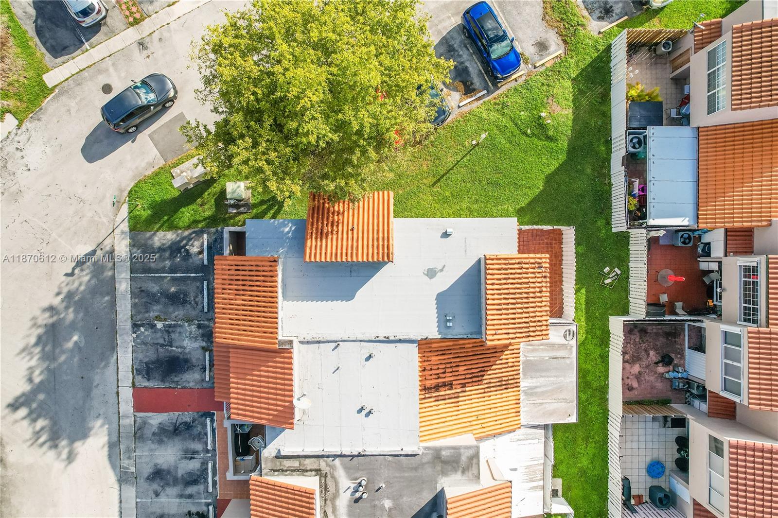 6514 Southwest 128th Place, Unit 6514 Miami, FL 33183 - Photo 38 of 46 an aerial view of a house