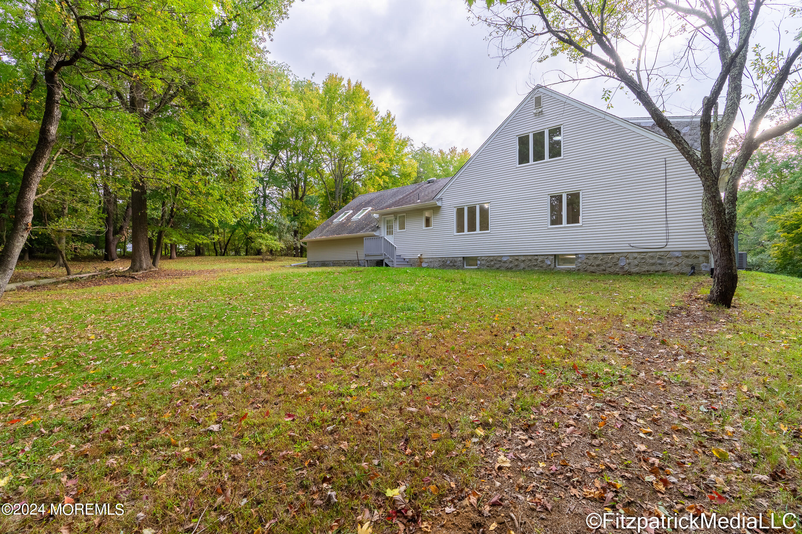 80 Millhurst Road Manalapan, NJ 07726 - Photo 13 of 100 DSC00026-HDR (3)