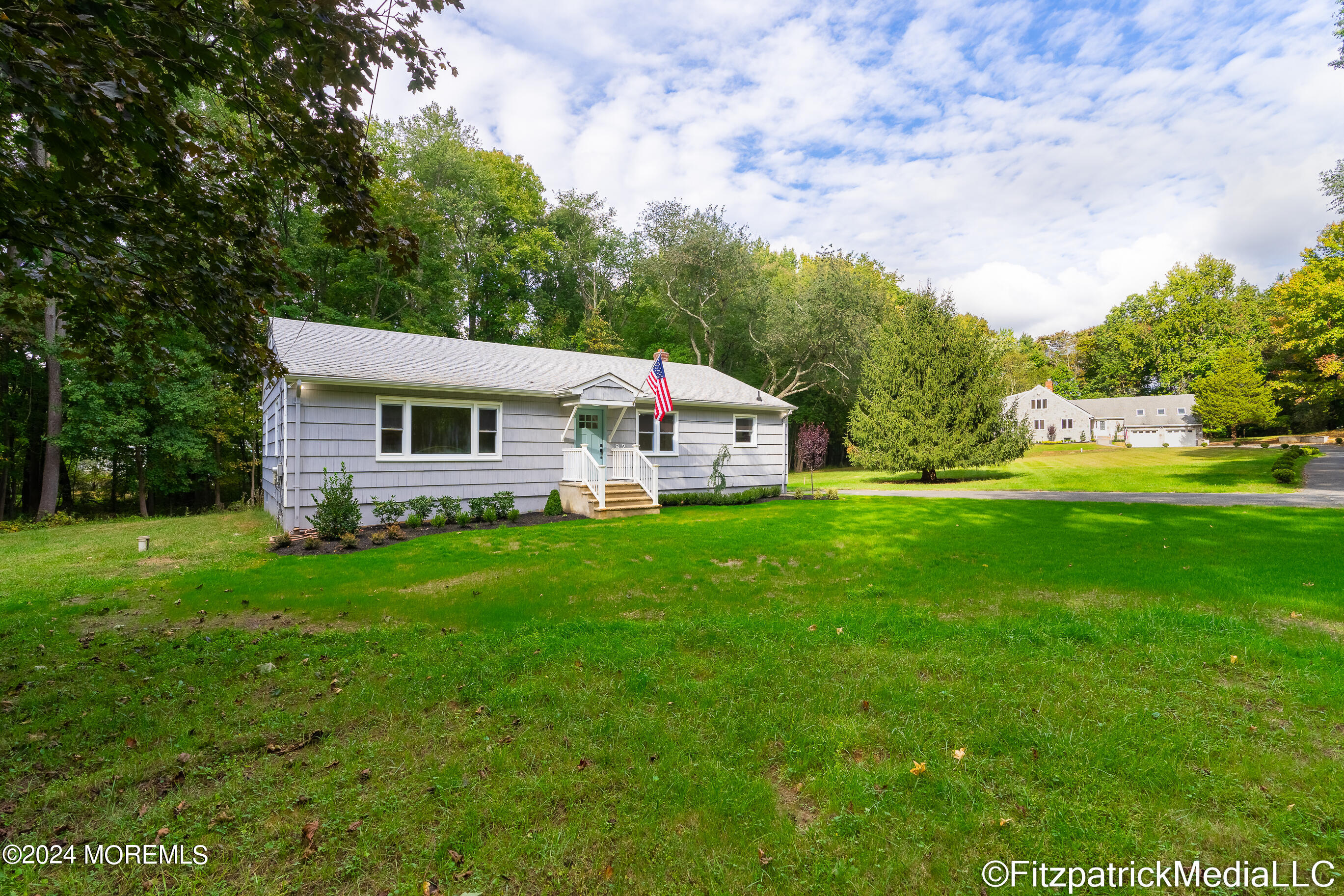 80 Millhurst Road Manalapan, NJ 07726 - Photo 6 of 100 DSC00006-HDR (4)