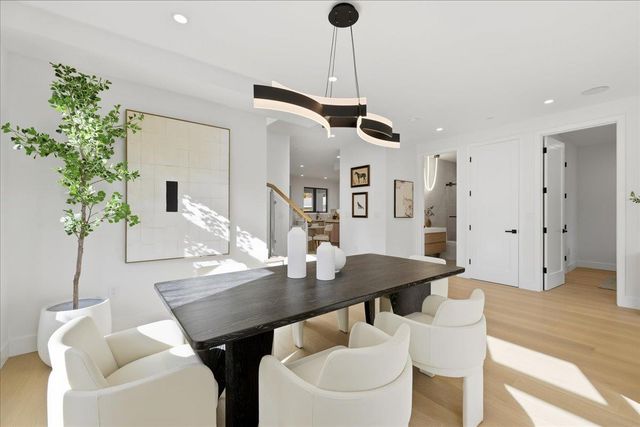 $4,990,000 | 852 La Para Avenue, Palo Alto, CA 94306