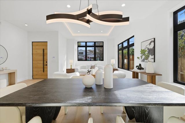 $4,990,000 | 852 La Para Avenue, Palo Alto, CA 94306