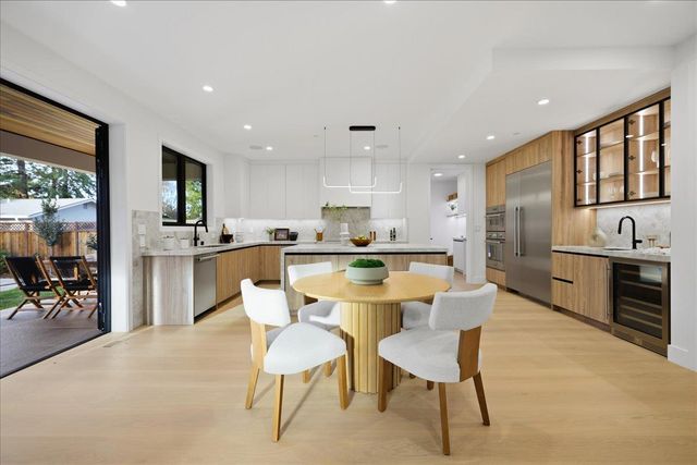 $4,990,000 | 852 La Para Avenue, Palo Alto, CA 94306