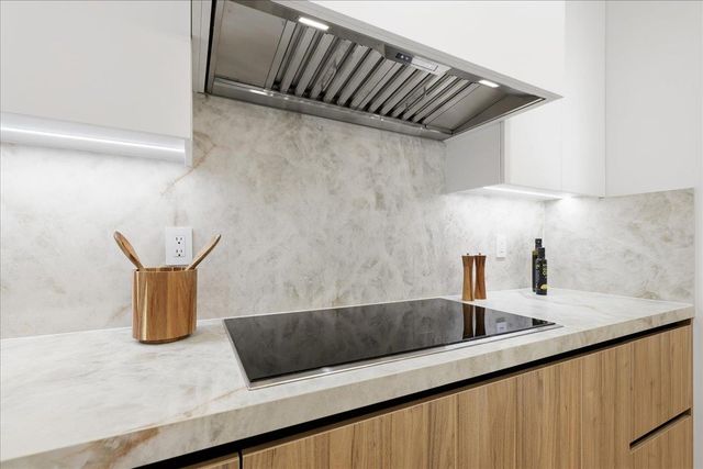 $4,990,000 | 852 La Para Avenue, Palo Alto, CA 94306