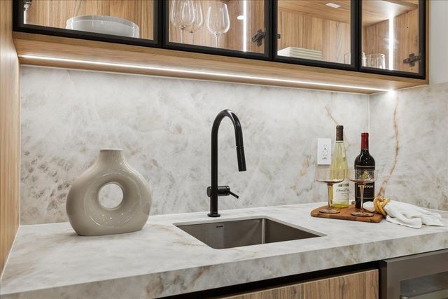 $4,990,000 | 852 La Para Avenue, Palo Alto, CA 94306