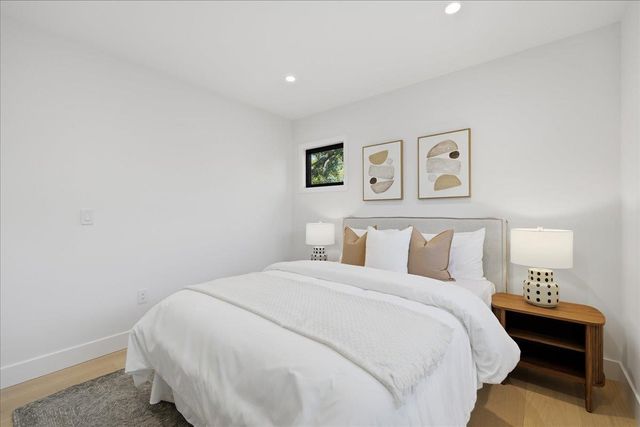 $4,990,000 | 852 La Para Avenue, Palo Alto, CA 94306