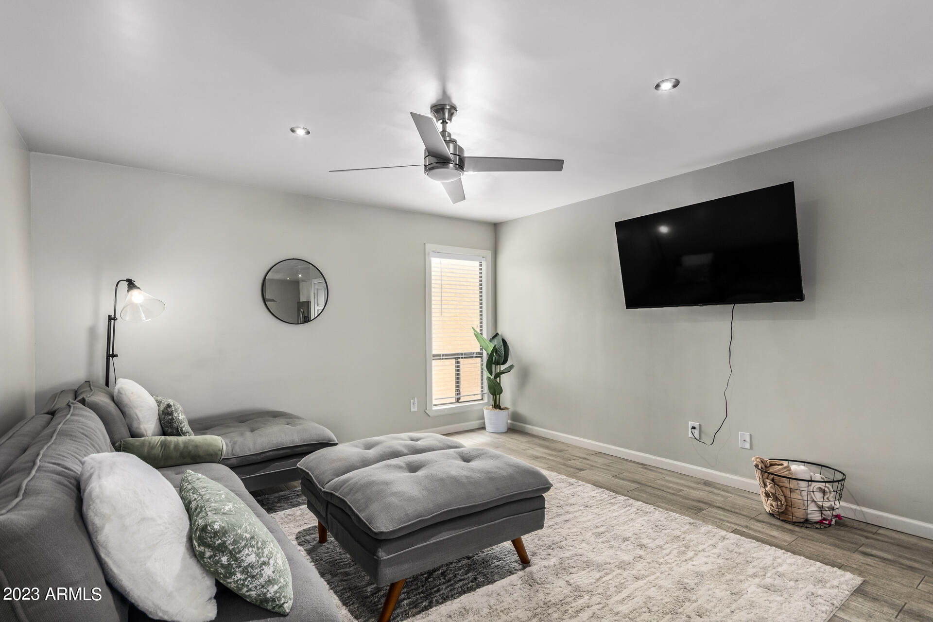 4950 North Miller Road, Unit 207 Scottsdale, AZ 85251 - Photo 8 of 26 08 - Miller