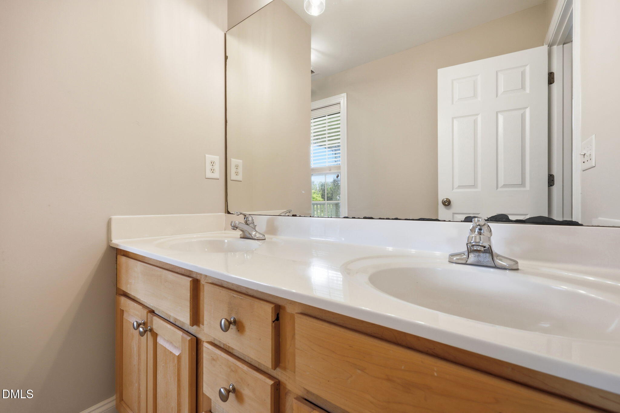 113 Gullane Court Apex, NC 27502 - Photo 29 of 41 17-web-or-mls-IMG_5430_edit
