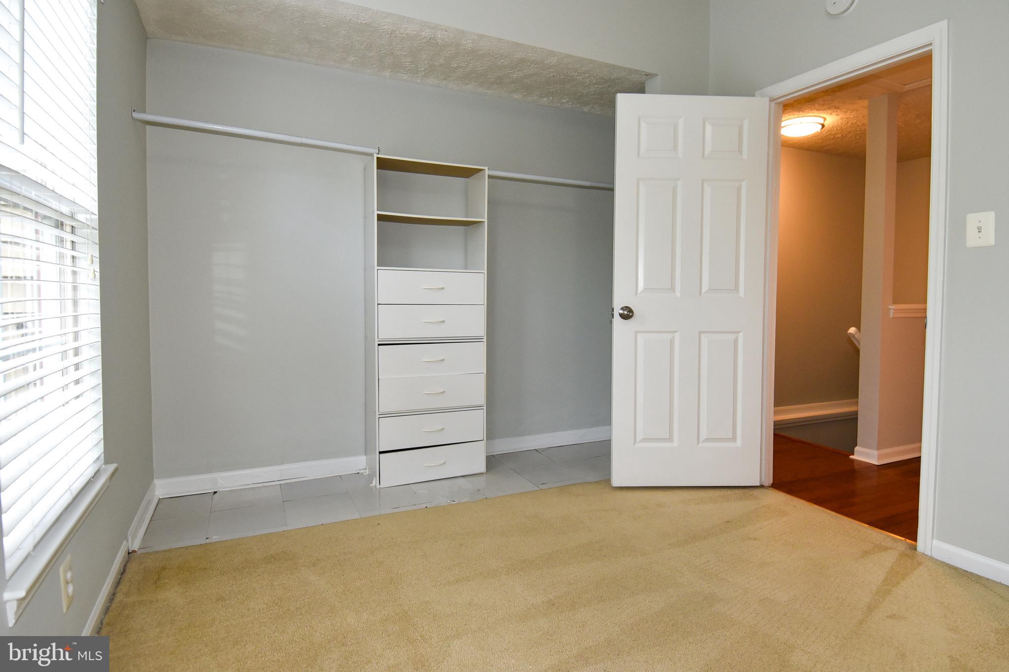 1545 Woodcrest Drive Reston, VA 20194 - Photo 17 of 40