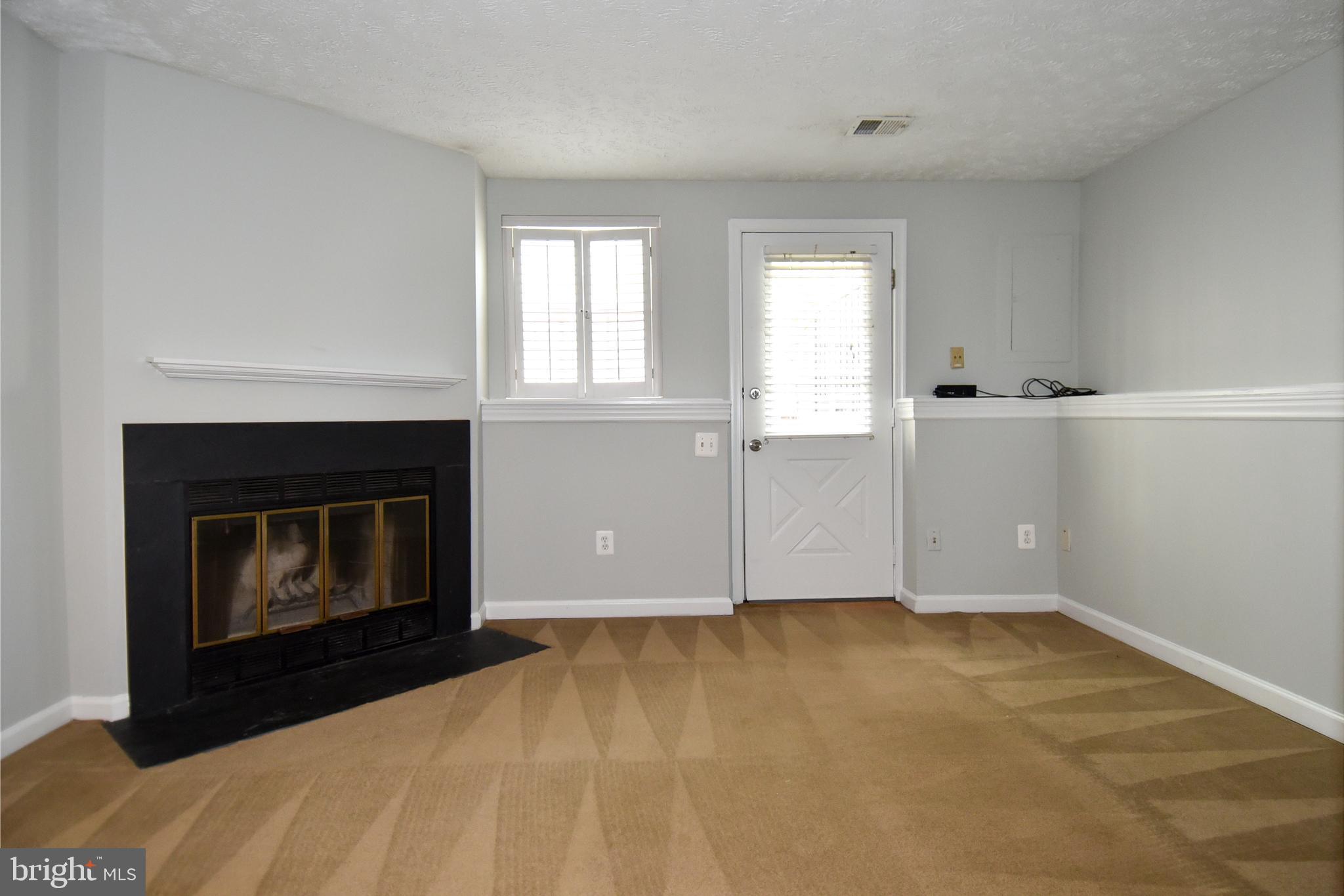 1545 Woodcrest Drive Reston, VA 20194 - Photo 31 of 40