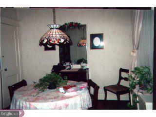 2348 Ripley Street Philadelphia, PA 19152 - Photo 3 of 6 Gallery Image 3