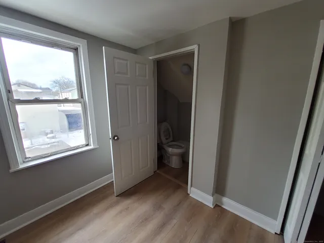 $2,000 | 52 Daggett Street, New Haven, CT 06519