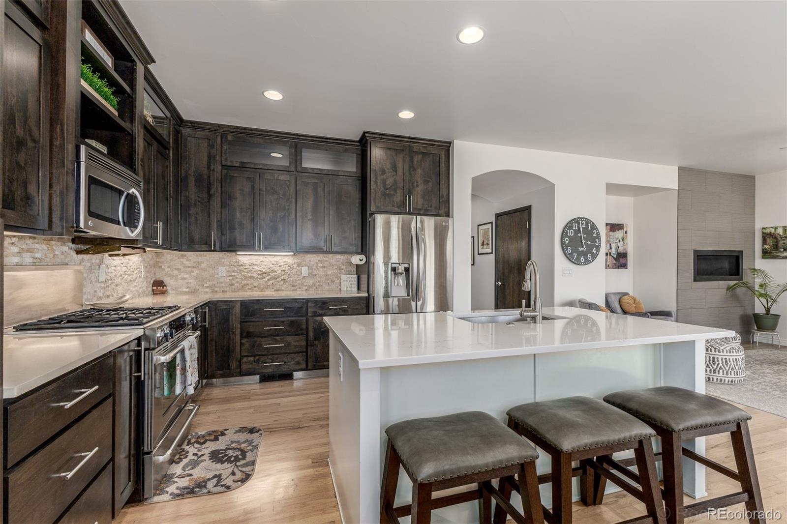 946 Snowy Plain Road Fort Collins, CO 80525 - Photo 4 of 30