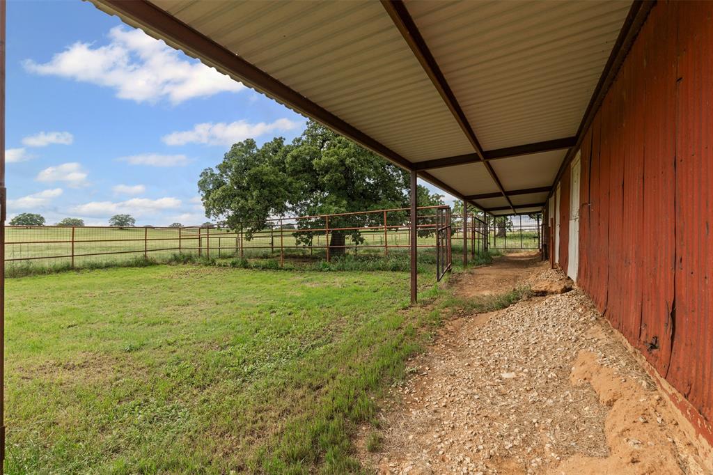 2900 Peel Road Springtown, TX 76082 - Photo 23 of 34 a view of a backyard