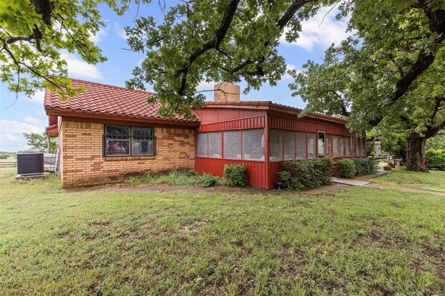 $840,000 | 2900 Peel Road, Springtown, TX 76082