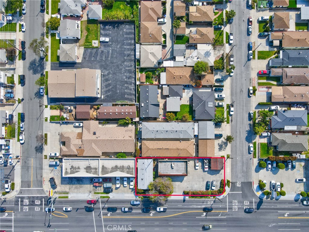 15216 Inglewood Avenue Lawndale, CA 90260 - Photo 6 of 23