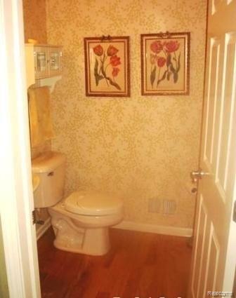 3071 Penn Court Rochester, MI 48307 - Photo 6 of 6 23173536-7.jpg